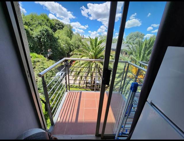 1 BEDROOM PROPERTY TO RENT IN RICHMOND